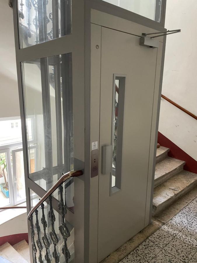 Feel At Home - Self Check In Vienna Luaran gambar
